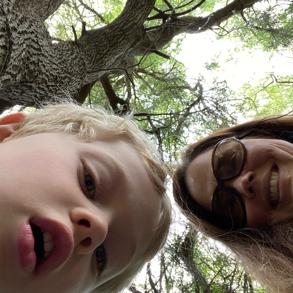 Meet your Posher, Sarah - Picture 1 of 1